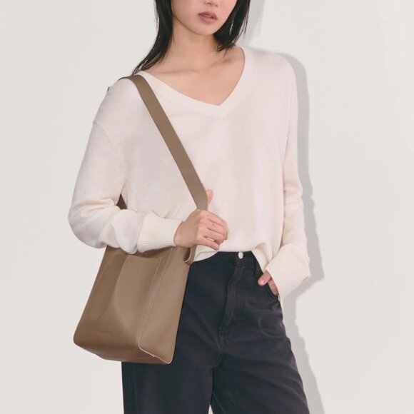Everlane The Mini Studio Bag in Porcini Taupe - Picture 2 of 6